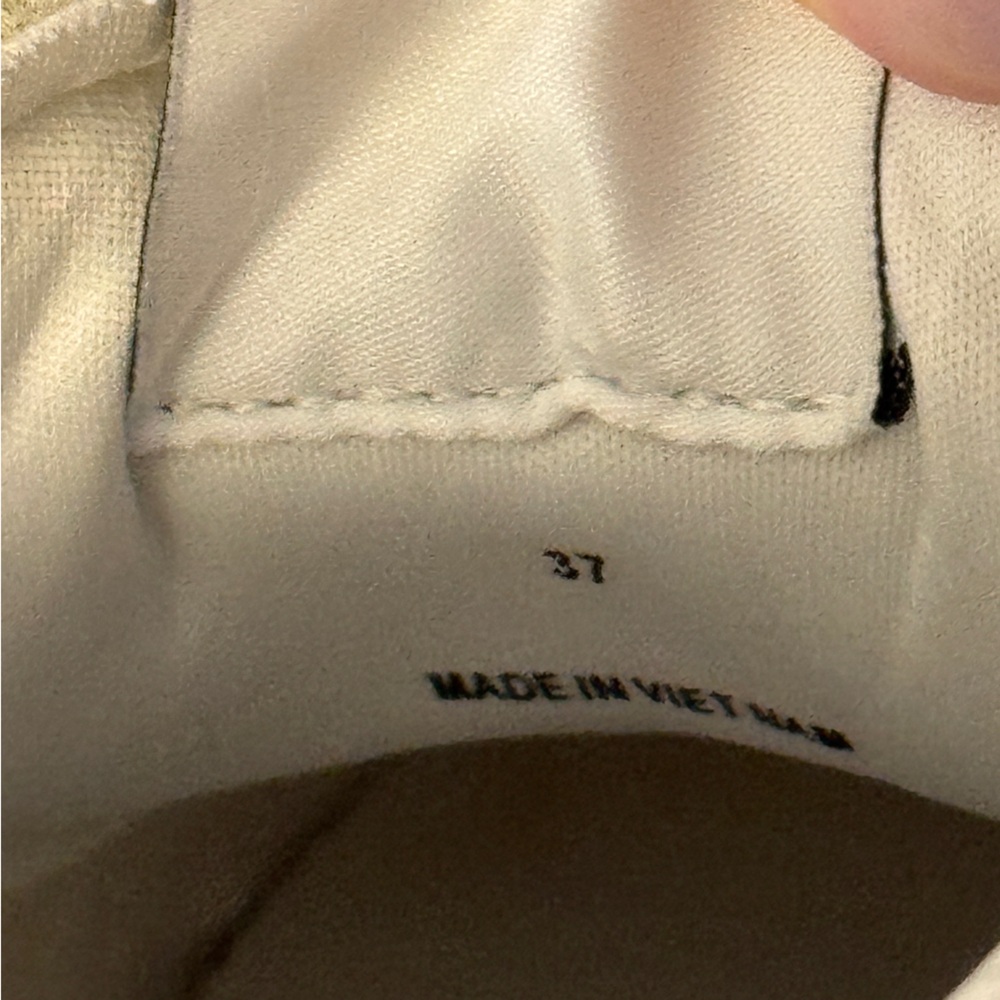 Rag & Bone Retro Runner Cream Corduroy Sneakers - Picture 8 of 8